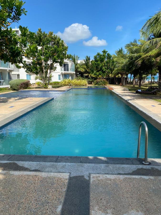 Apartamento Luxury Penthouse, Nilaveli Trincomalee Exterior foto