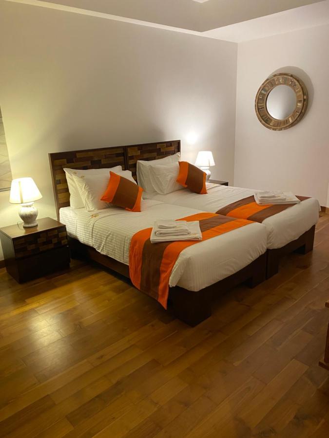 Apartamento Luxury Penthouse, Nilaveli Trincomalee Exterior foto