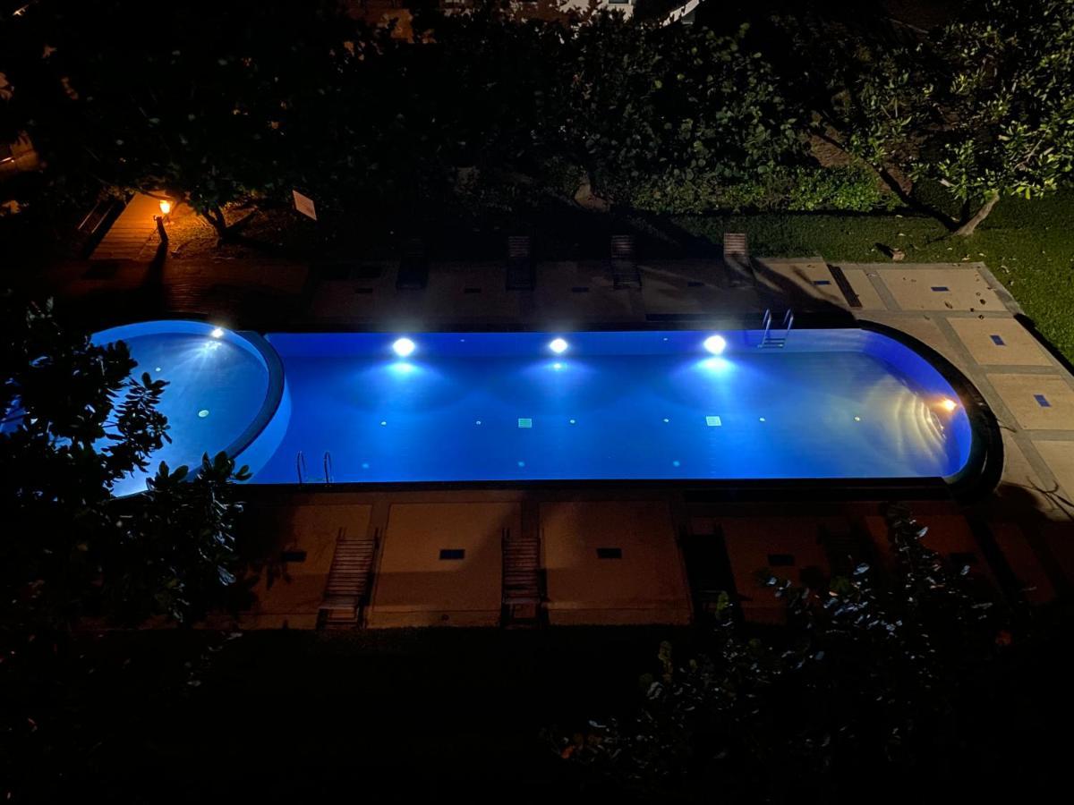 Apartamento Luxury Penthouse, Nilaveli Trincomalee Exterior foto