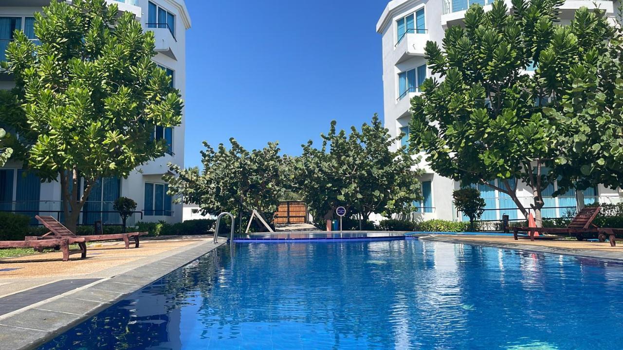 Apartamento Luxury Penthouse, Nilaveli Trincomalee Exterior foto